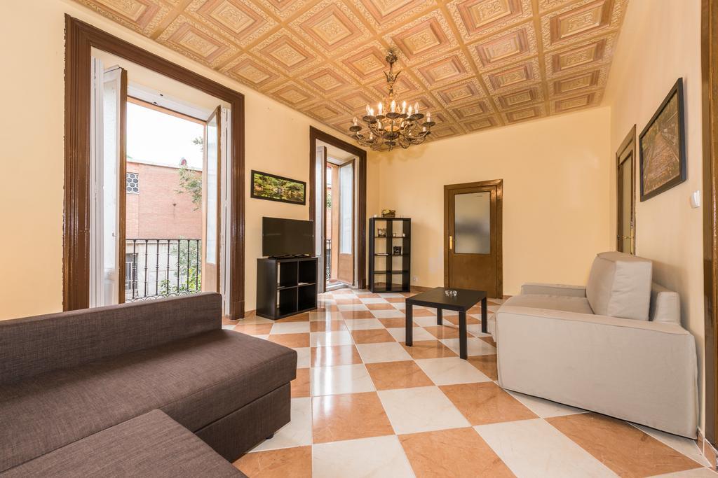 Grand Latina Apartment Μαδρίτη Δωμάτιο φωτογραφία