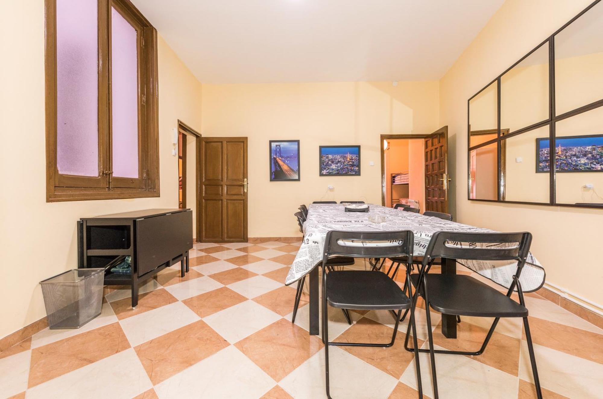 Grand Latina Apartment Μαδρίτη Εξωτερικό φωτογραφία