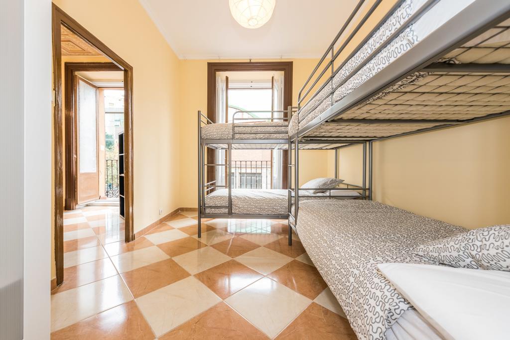 Grand Latina Apartment Μαδρίτη Δωμάτιο φωτογραφία