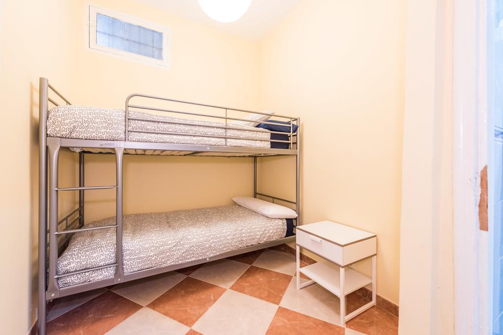 Grand Latina Apartment Μαδρίτη Δωμάτιο φωτογραφία