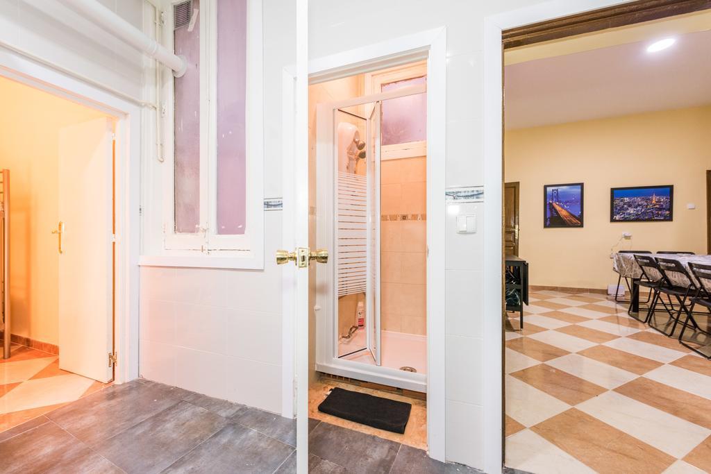 Grand Latina Apartment Μαδρίτη Δωμάτιο φωτογραφία